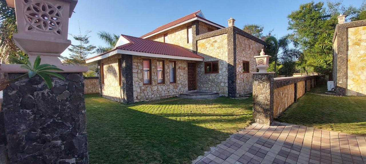 Vikrama Heritage Resort Pavagadh Hālol Kültér fotó