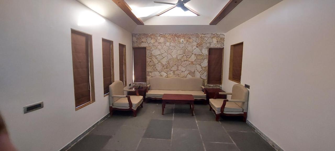 Vikrama Heritage Resort Pavagadh Hālol Kültér fotó