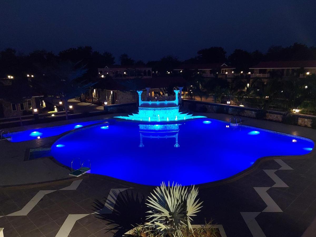 Vikrama Heritage Resort Pavagadh Hālol Kültér fotó