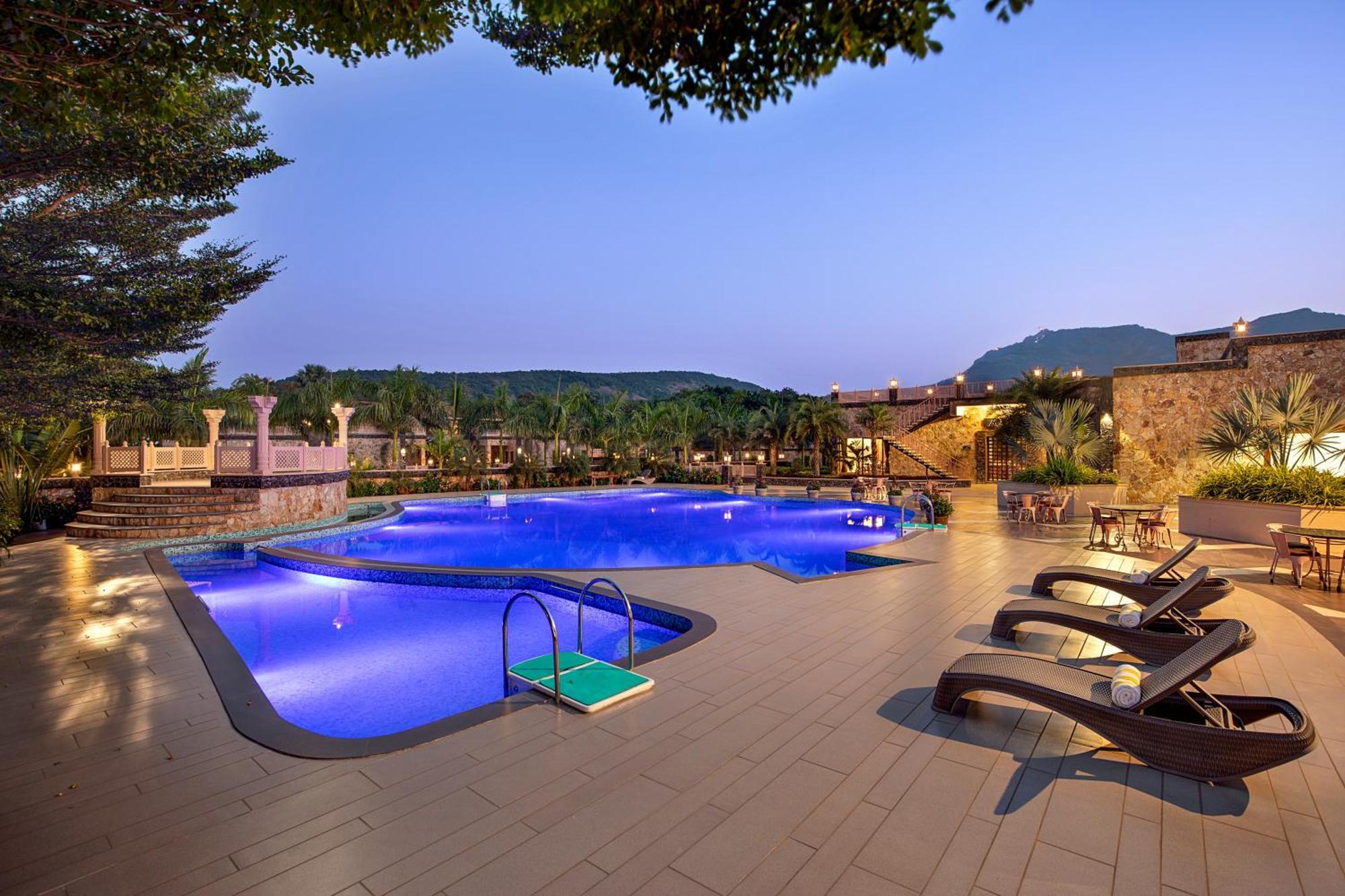 Vikrama Heritage Resort Pavagadh Hālol Kültér fotó