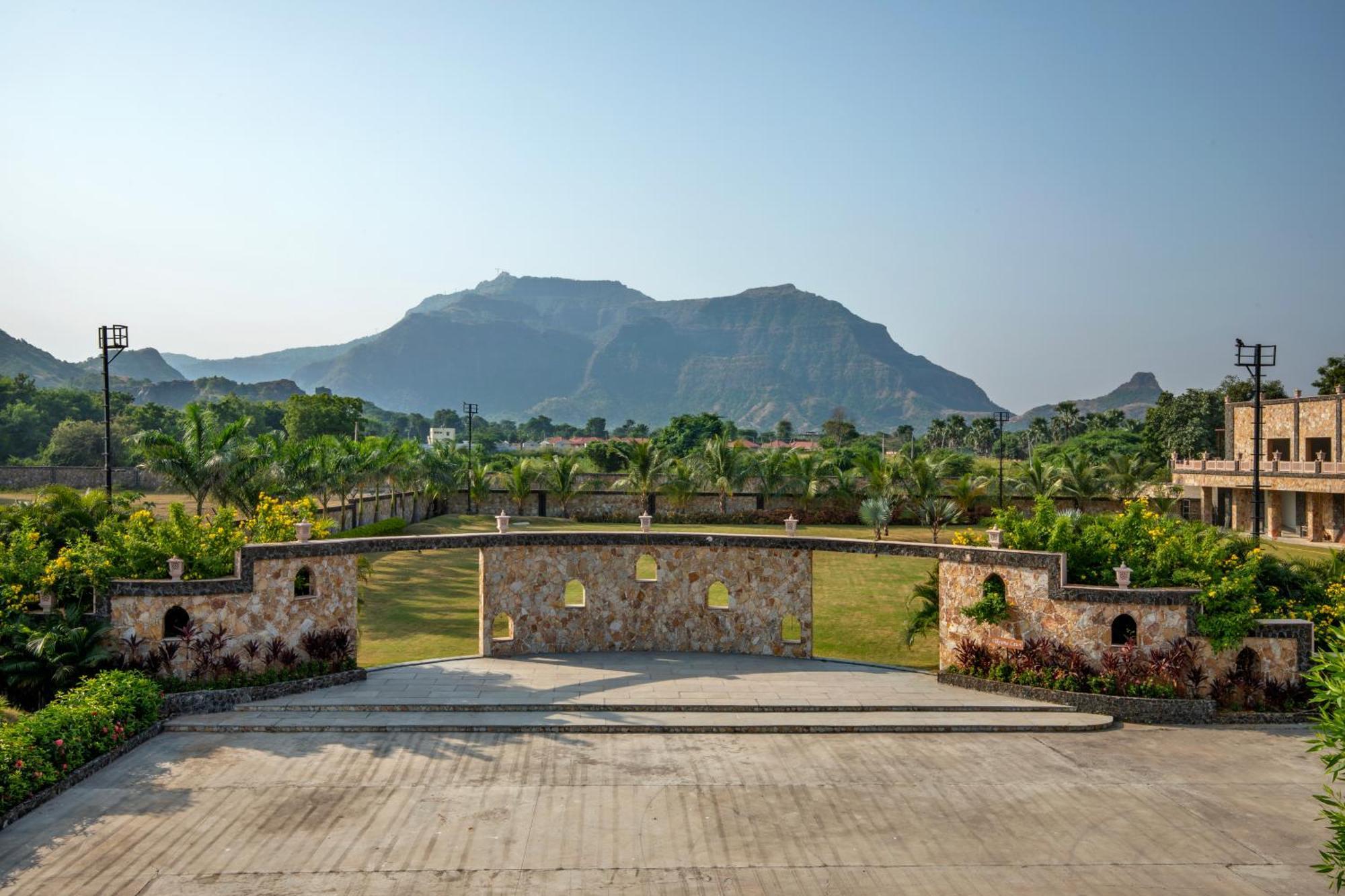 Vikrama Heritage Resort Pavagadh Hālol Kültér fotó